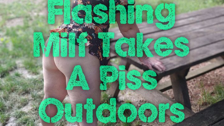 Flashing Milf Takes A Piss Outddors