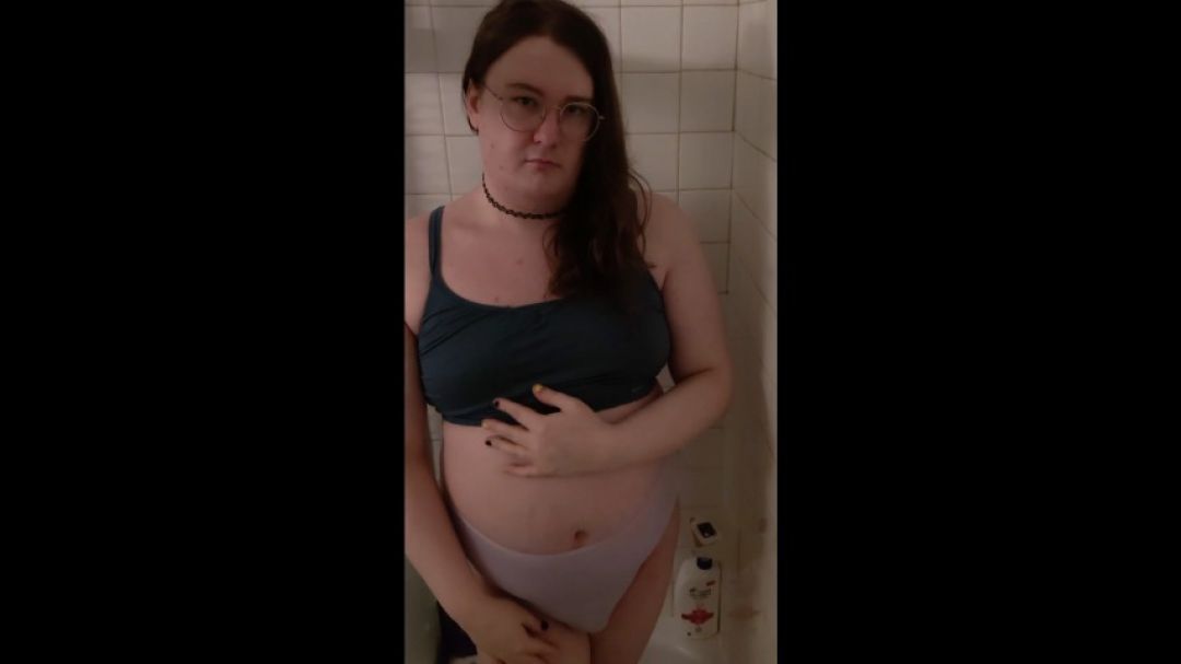 trans girl peeing on herself in the shower