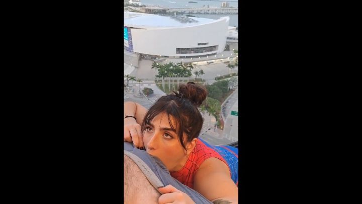 Spidergirl Miami Balcony Blowjob With Facial