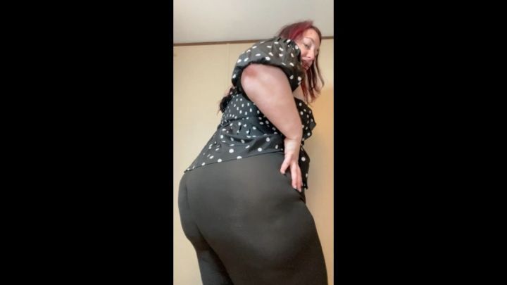 Giantess Boob &amp; Butt Play