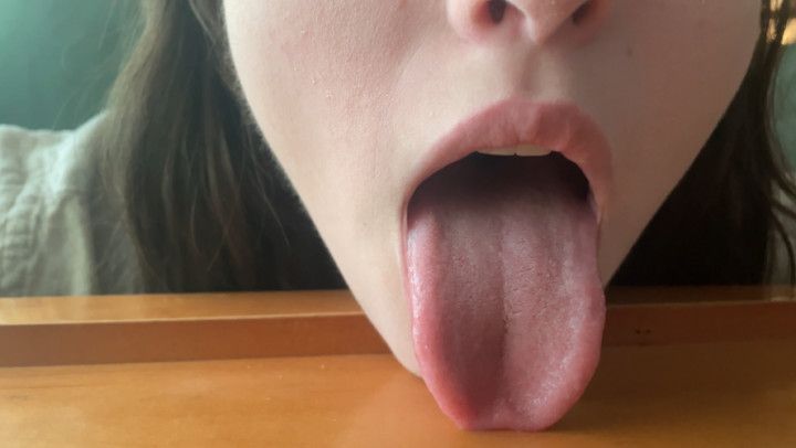 Giantess Girlfriend Helps You Cum