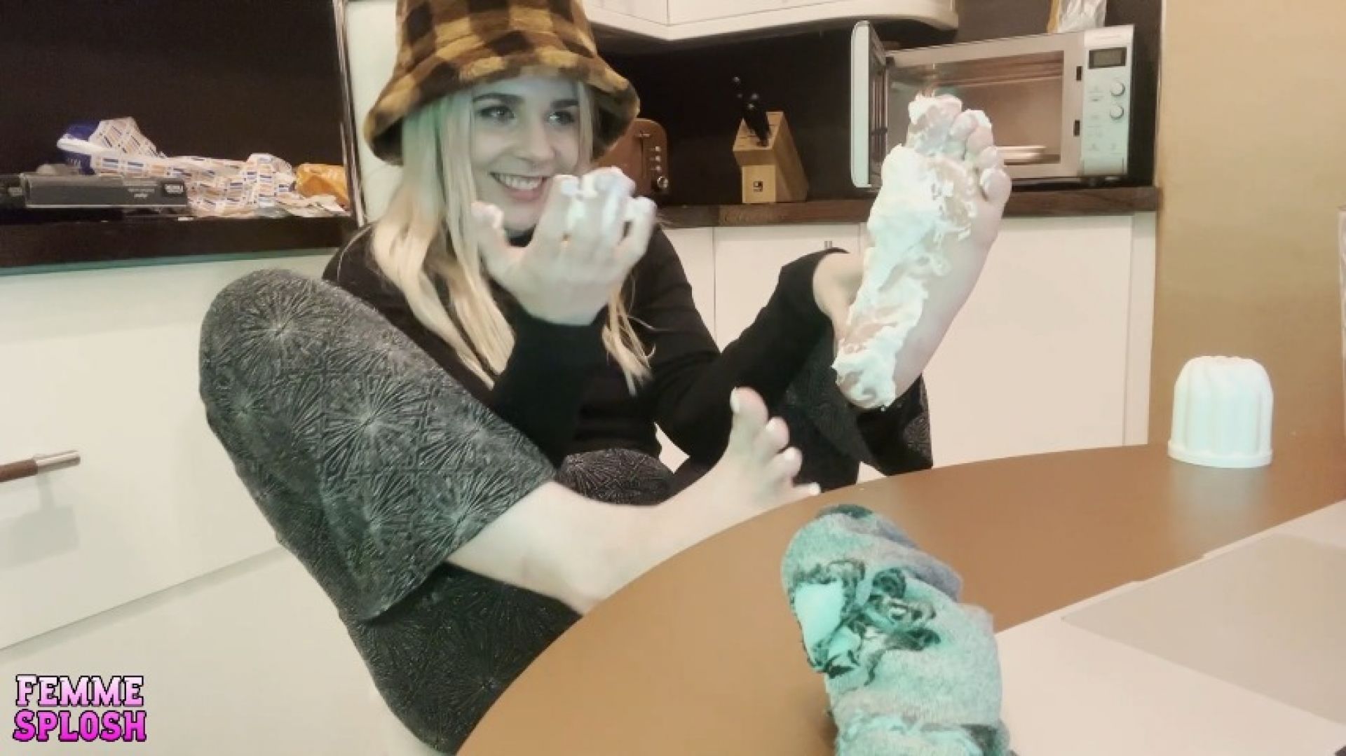 Whipped cream on my feet on cam