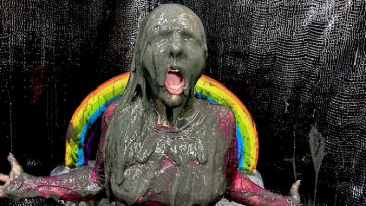 Set gets wet! Sabotaged with slime