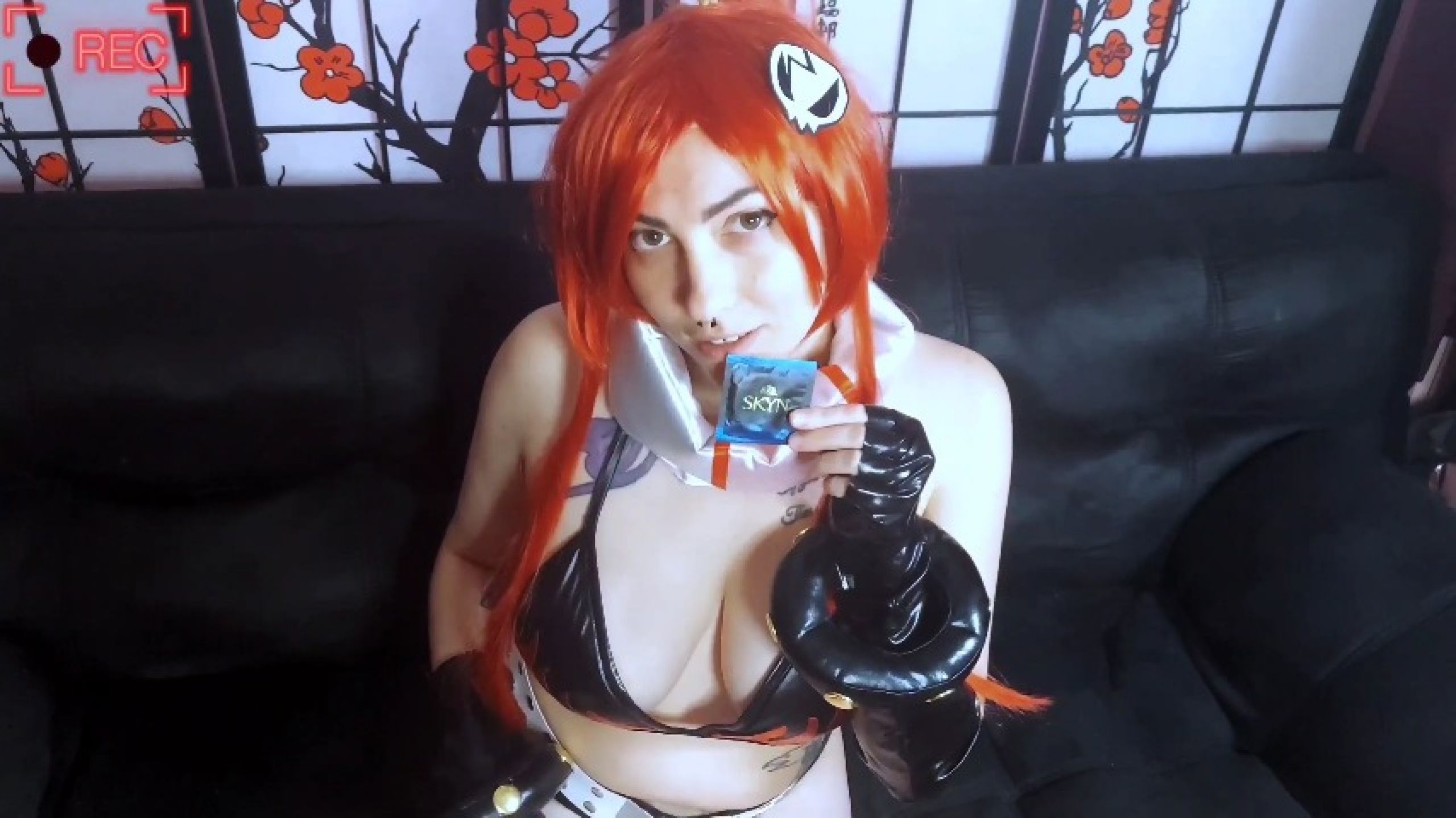 Yoko Littner's cam show