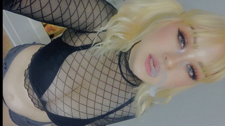 alternative blonde full nude body play