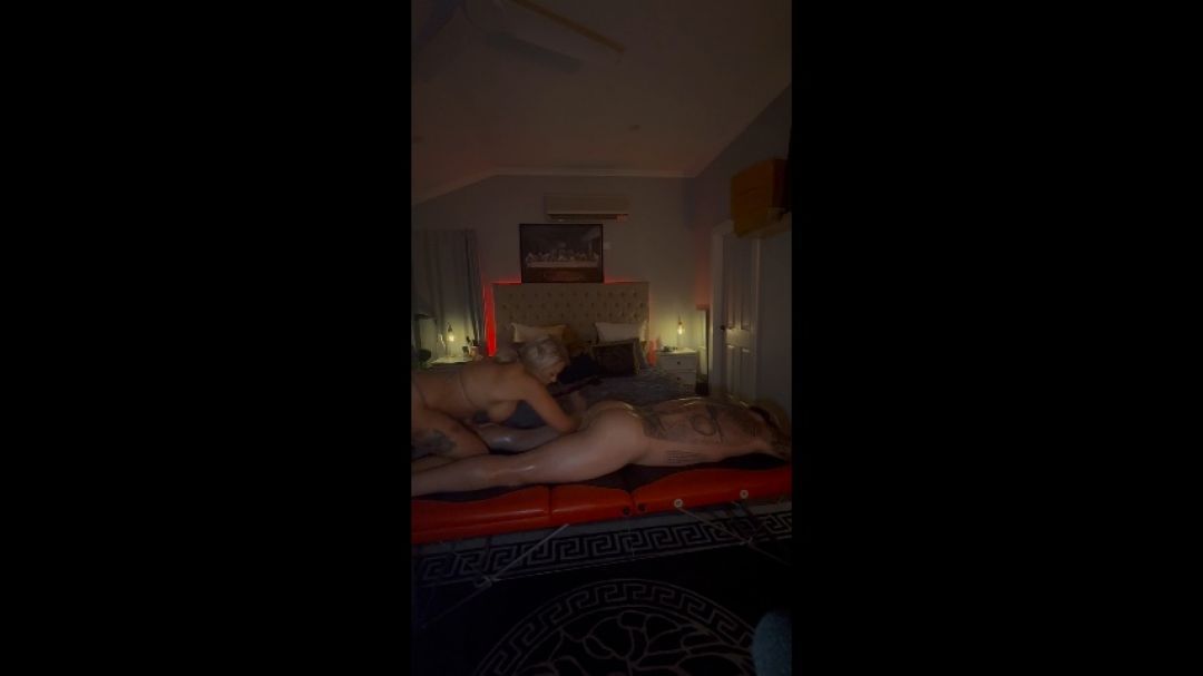 Hidden Cam Massage tattooed bitch hot asf big tits