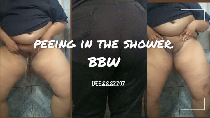 peeing in the shower. BBW