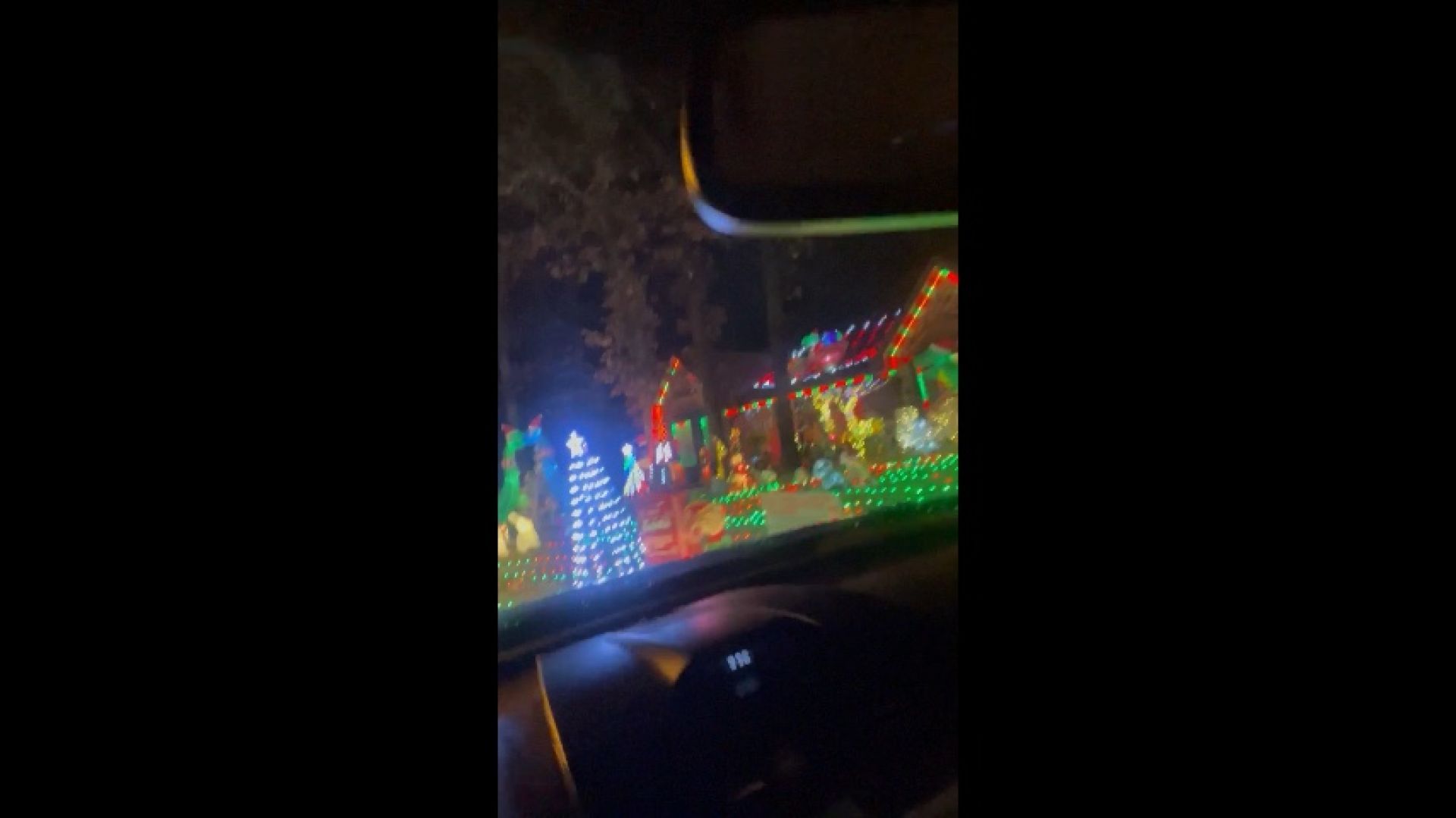 Christmas Lights: In Car Blowjob