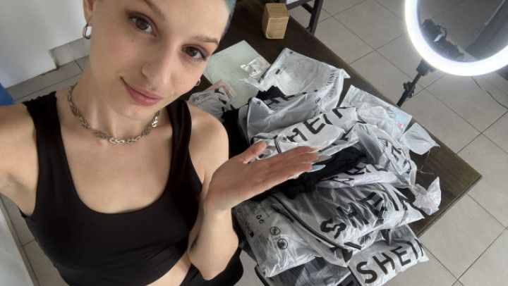 Unboxing SHEIN Shipping