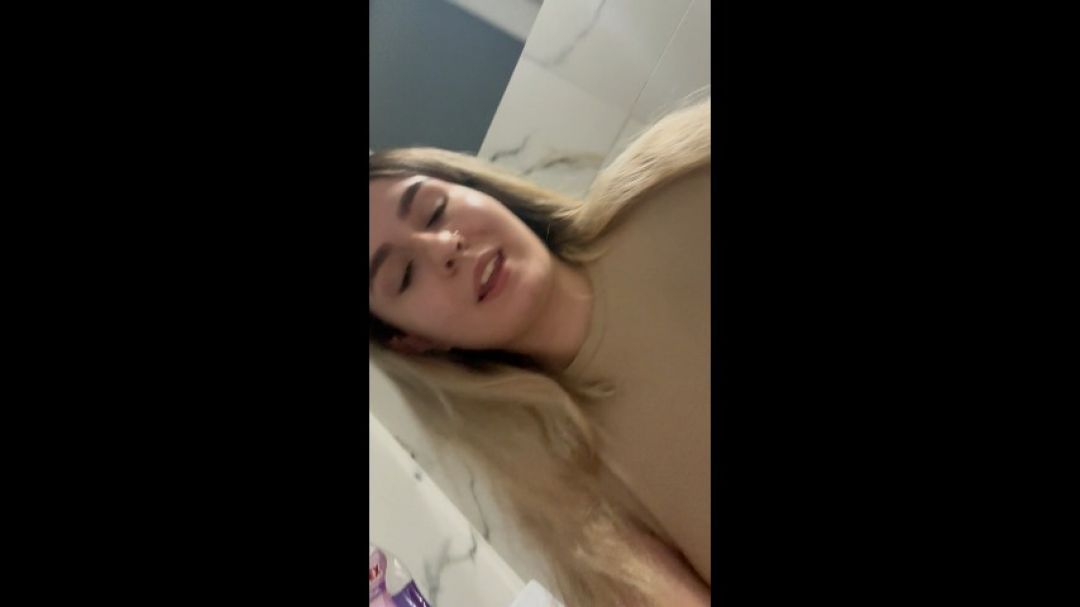 Hot blonde teen pee