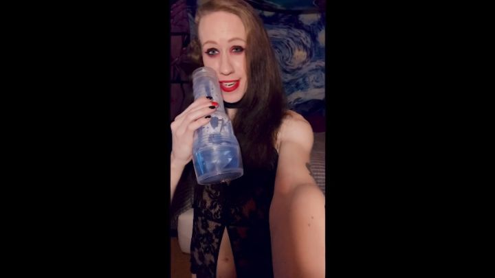 Trans mommy fucks fleshlight BIG cumshot