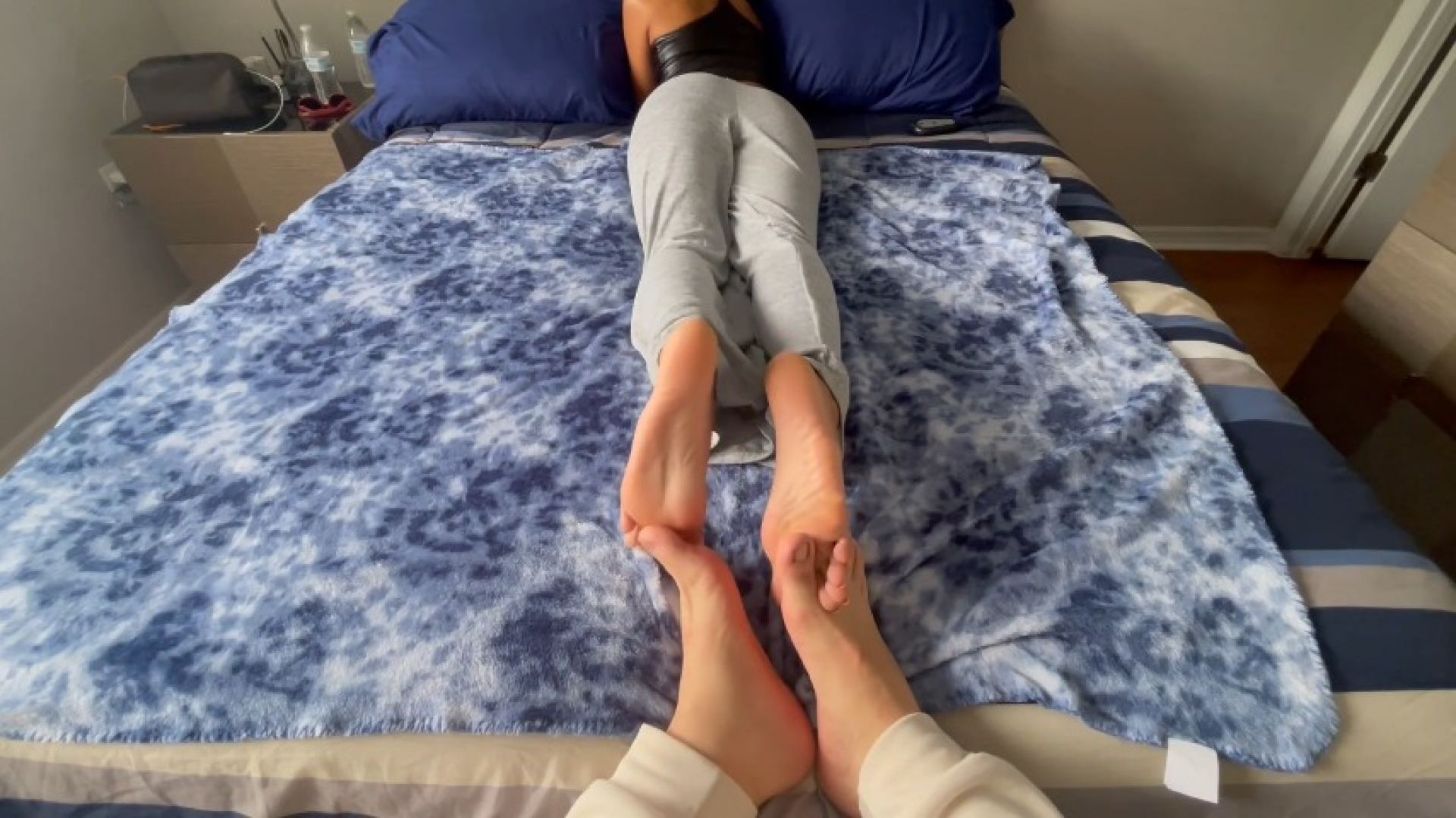 Barefoot Footsies and Rubbing Soles with Goddess Honey Dew