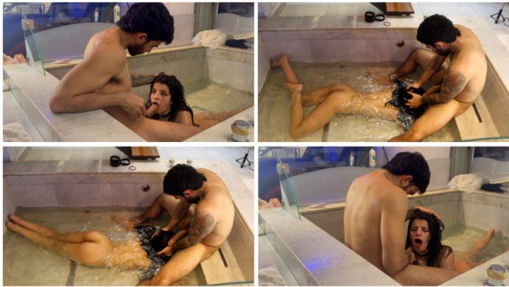 INTENSE THROATPIE! I Drown my Girlfriend in Jacuzzi