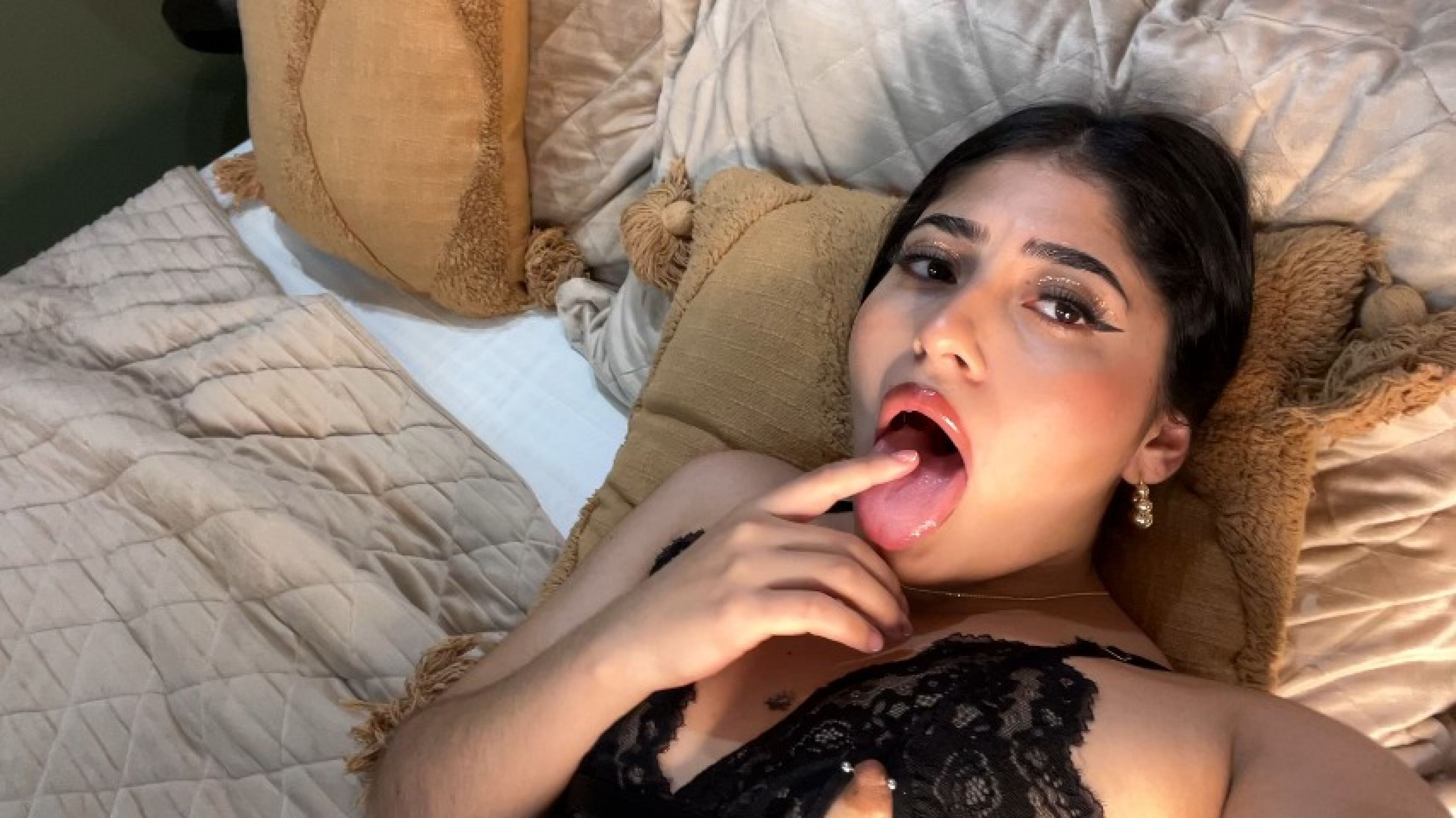 amateur masturbation of a pretty girl