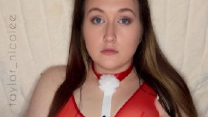 Amateur Christmas Masturbation