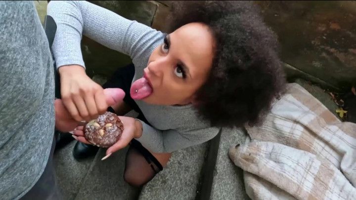 Outdoor public fuck blowjob and cum on food eating