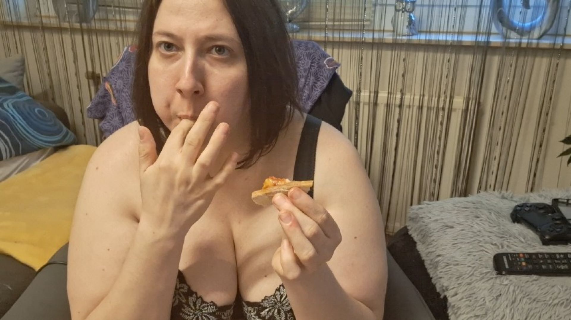 BBW fat pig eating a whole pizza