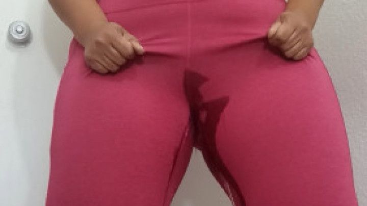 I peed my leggins after gym