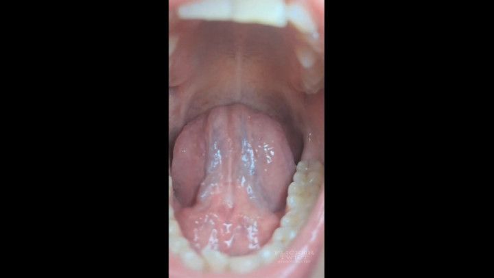 Long Tongue Strokes Uvula and Explores Wet Mouth