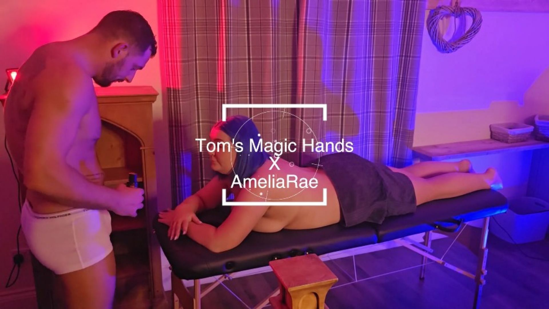 AmeliaRae Full Body Tantric Yoni Massage with EnglishTom