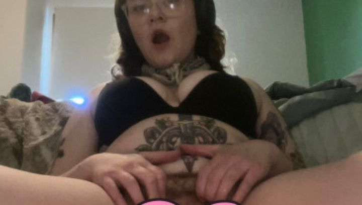 Solo Pussy Spreading / Massage