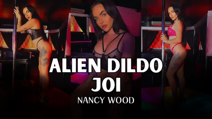 ALIEN DILDO JOI