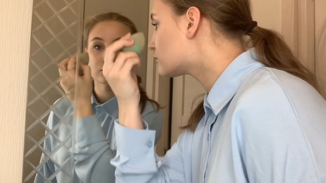 Doing my regular make up