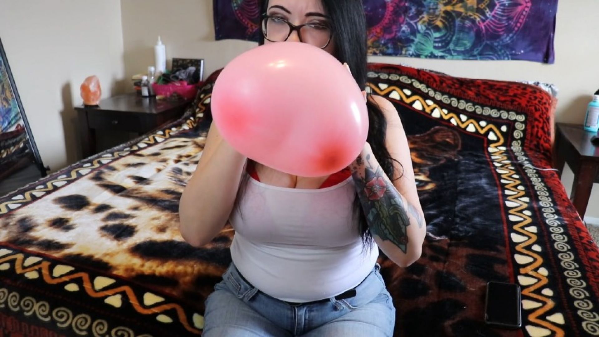 Blowing up a Balloon with  my burps