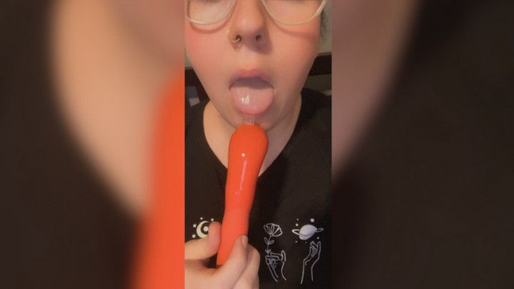 Dildo Gagging