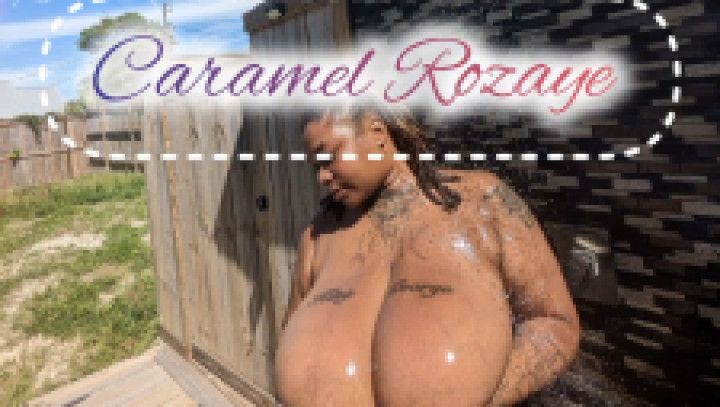 Huge Wet and Wild Tits Caramel Rozaye