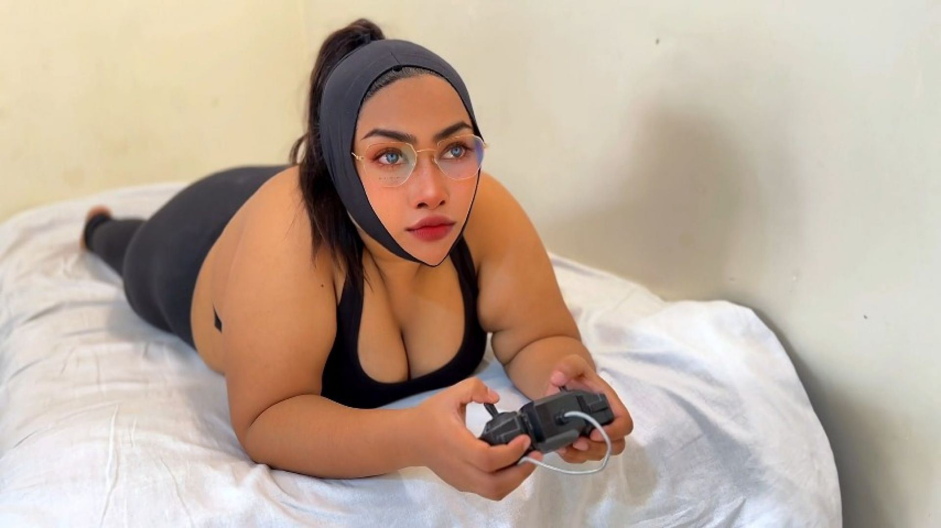 Big Ass BBW Latina gameplay Stepsister Fucked by Brother