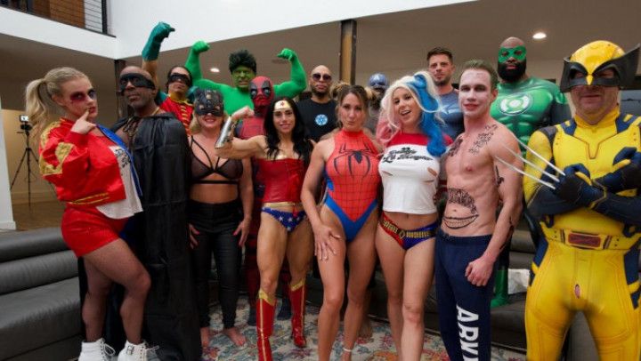 Cosplay SUPERHERO V VILLAINS 42 minute ORGY