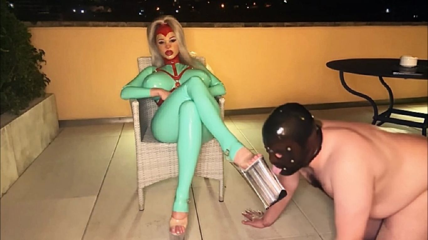 RUBBER BARBIE Worship by a PIG FAT SLAVE