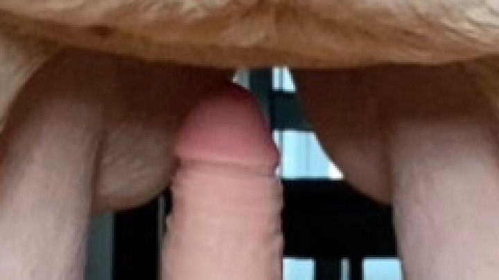 Loose skin/extra skin BBW rides a dildo front and back