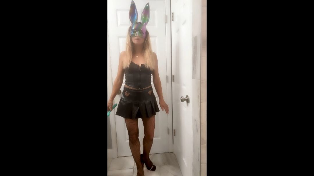 Bad Bunny JOI