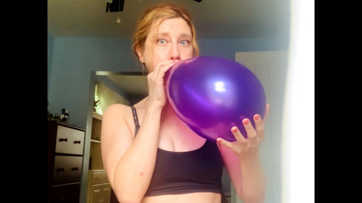 Mean Girlfriend Makes You Beg For Big Balloon Blowies