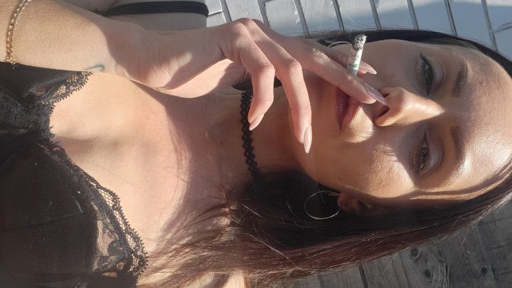 Smoking fetish