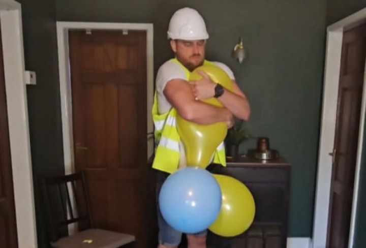 Construction Workers Break Time Balloon Pops