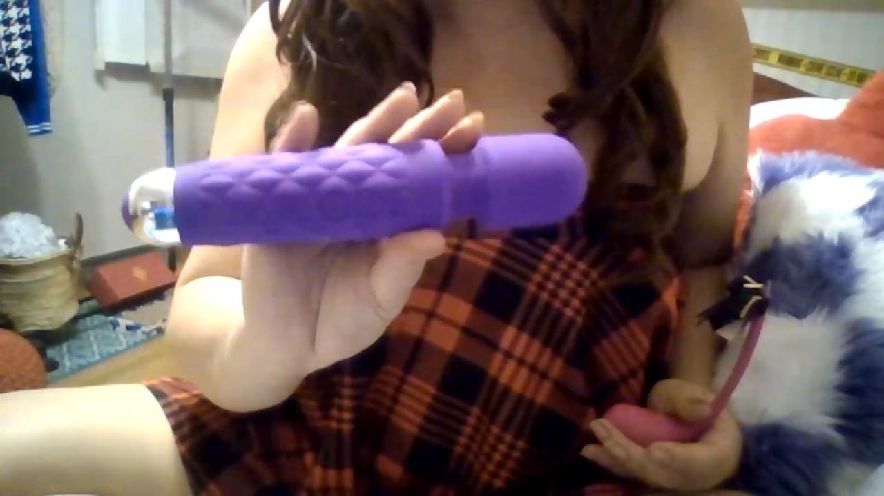 Vibrator Product Review: Purple Vibrator Review I Shopping