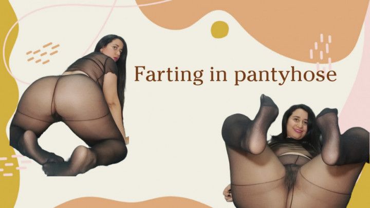 Farting in pantyhose