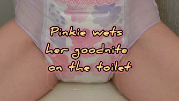 Pinkie wets her goodnite on the toilet