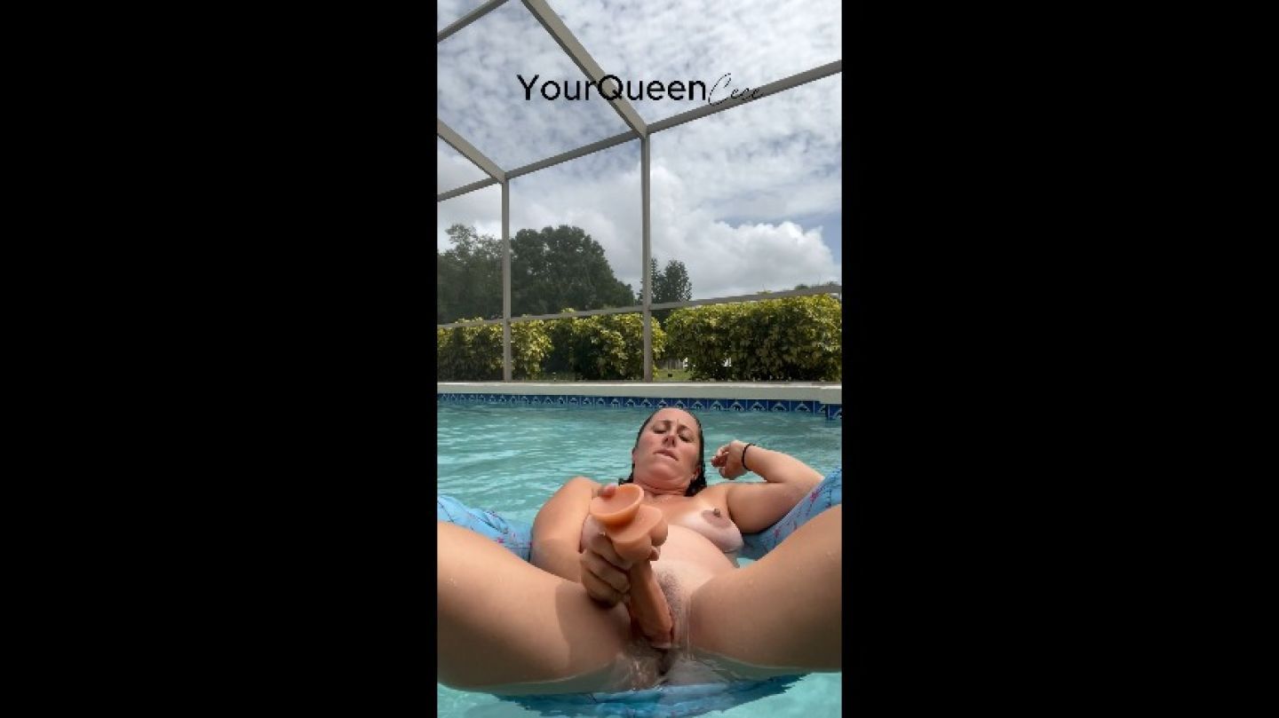 Fucking my dildo in the Pool part 2