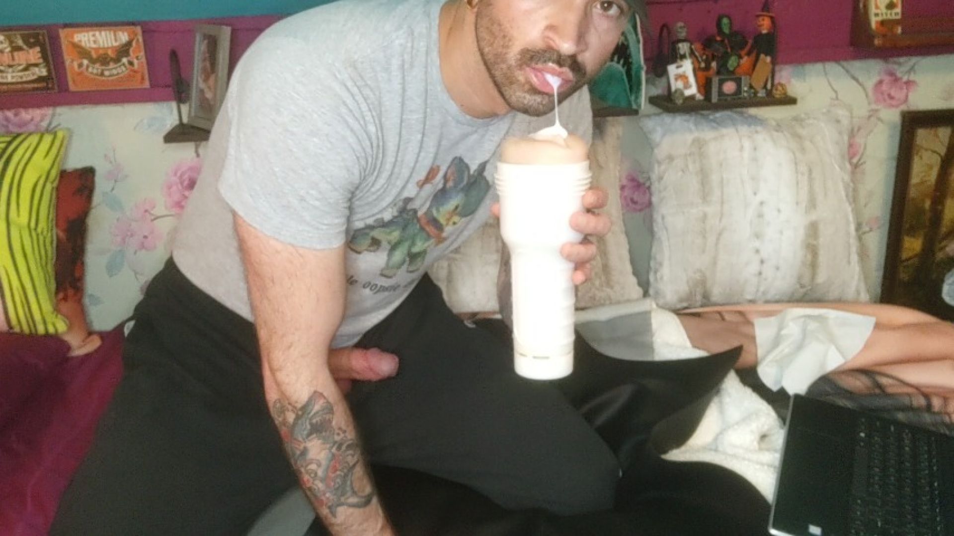 Spitting Lube into Fleshlight, Fuck it Until I Cum