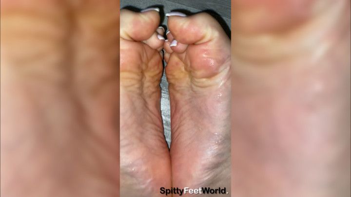 Spitting on frenchnails and soles