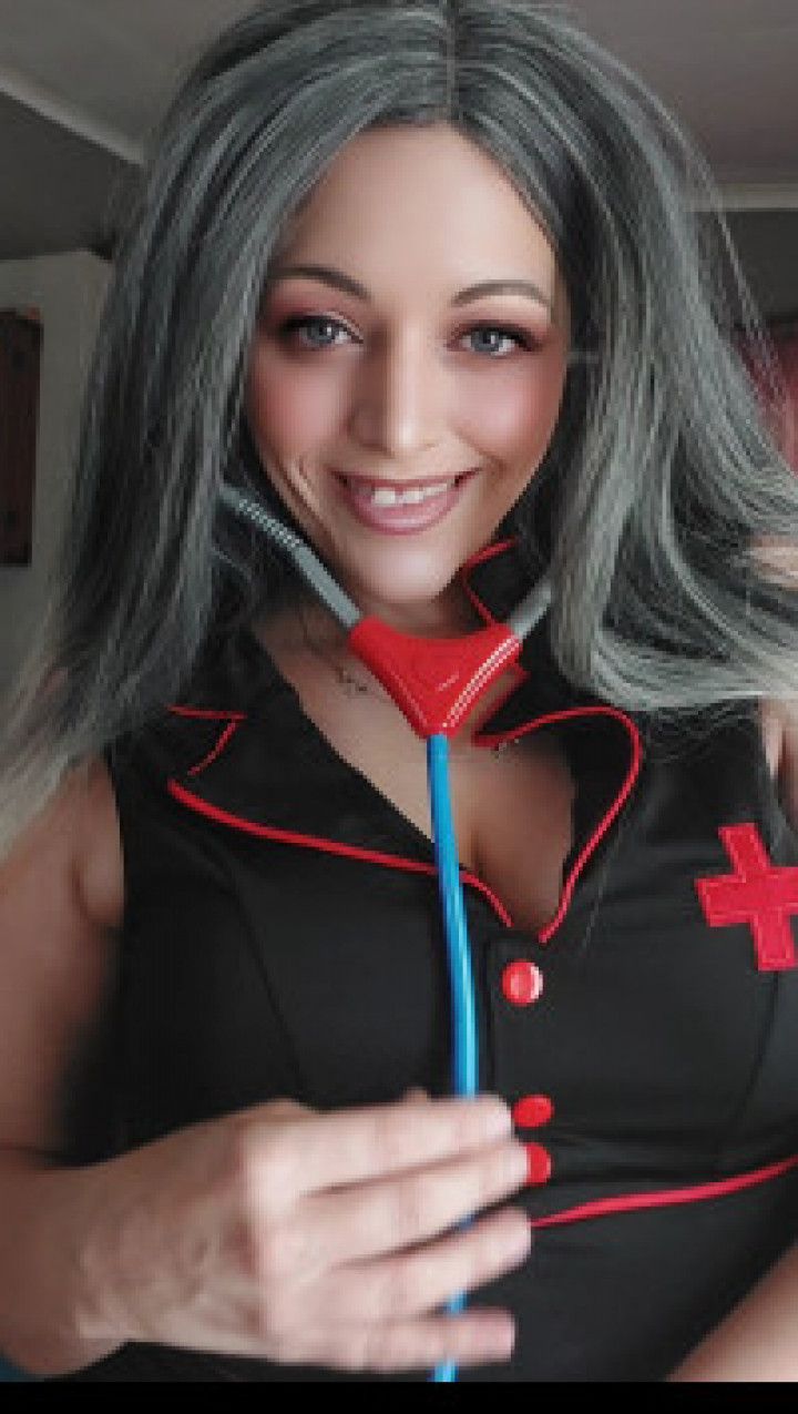 Nurse Sapphire in HD