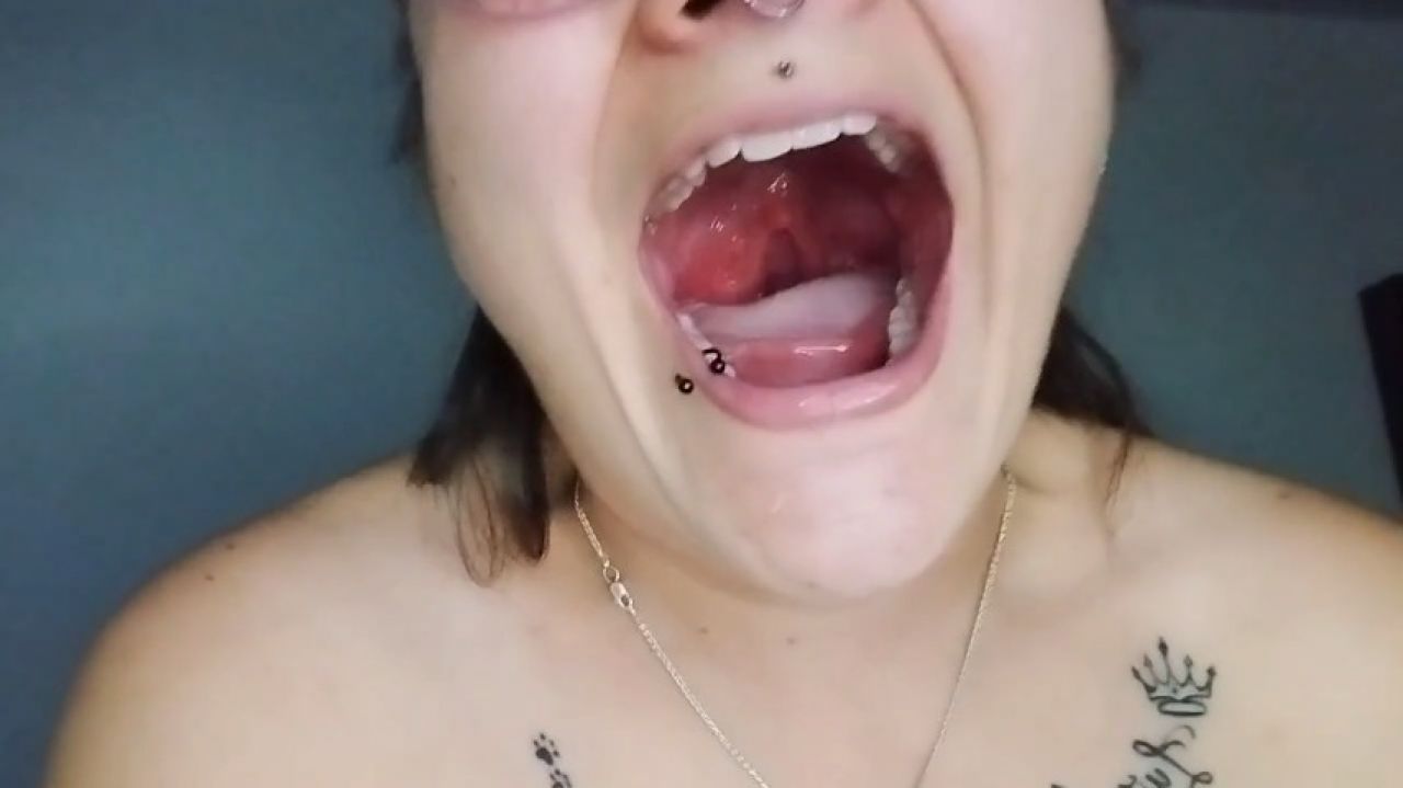 slut show uvula leaking saliva from my mouth