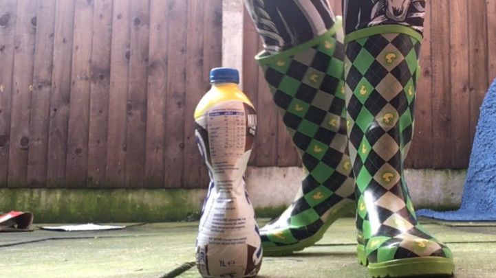 Arikajira Milkshake Crush In Wellies