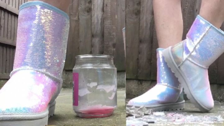 Arikajira Glass Jar Crush Boot Fetish