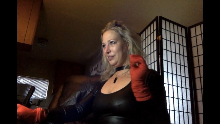 Live Cam: Cat Burglar Roleplay