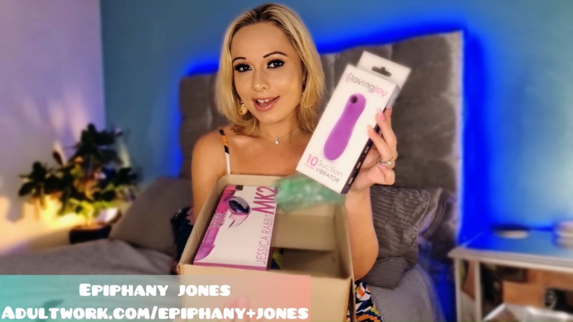 Free Epiphany Jones sex toy unboxing and review SFW
